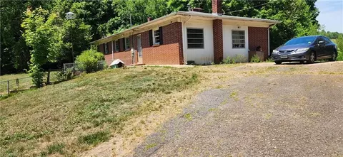 1475 Draco Rd, Lenoir, NC 28645