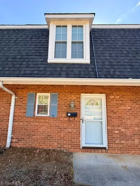 502 Carolyn Ct #B-5, Eden, NC 27288
