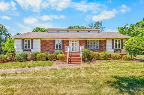 3632 Tanglebrook Trl, Clemmons, NC 27012