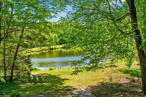 View/Area - 5264 Williard Rd, Oak Ridge, NC 27310 photo 2 of 4