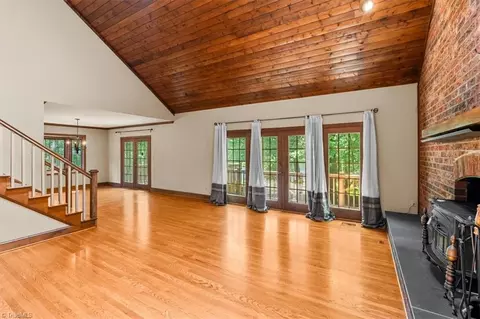 Living - 5264 Williard Rd, Oak Ridge, NC 27310 photo 4 of 9