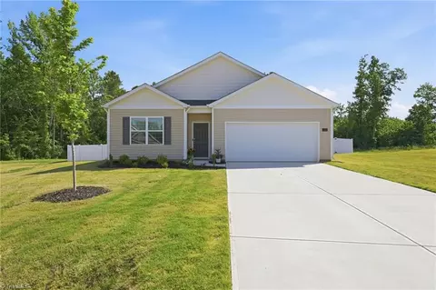 214 Jack Rabbit Ct, Lexington, NC 27292