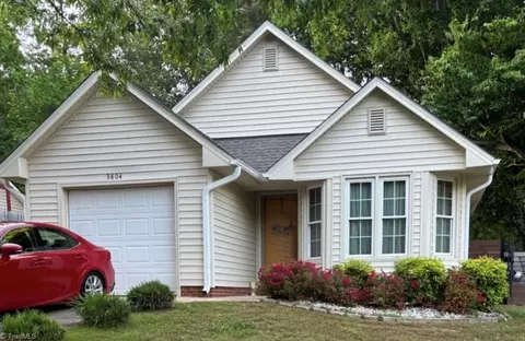3804 King Edward Ct, Greensboro, NC 27455