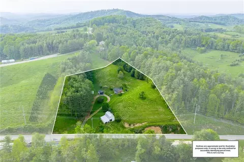 8693 E Nc Highway 88, Laurel Springs, NC 28644
