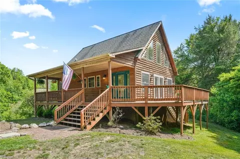 1434 Cotton Mill Rd, Roaring River, NC 28669