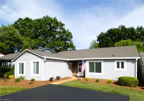 156 Fairway Dr, Bermuda Run, NC 27006