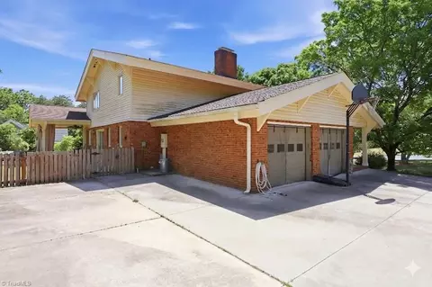 Other - 1108 Gatehouse Rd, High Point, NC 27262 photo 4 of 7