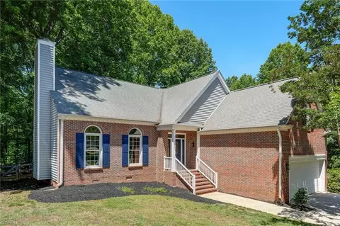 4301 Windlestraw Ln, Greensboro, NC 27410