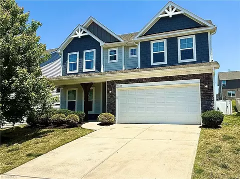 1029 Brockton Dr, Mebane, NC 27302