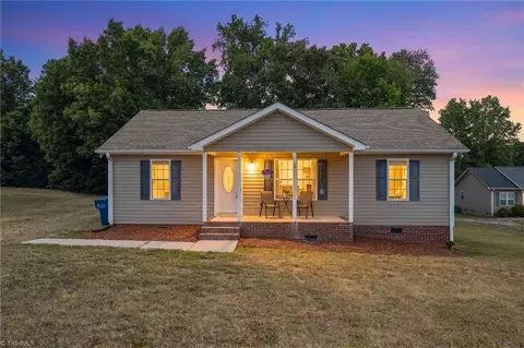 141 Mustang Run, Stokesdale, NC 27357