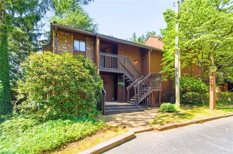 109 Cedar Lake Trl, Winston Salem, NC 27104