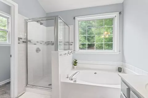 Bath - 141 Leeds Ln, King, NC 27021 photo 6 of 7