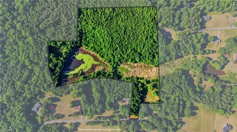 3228 Jidemi Rd, Greensboro, NC 27406