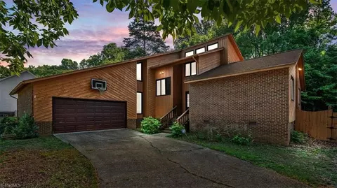 2016 Ledford Rd, Greensboro, NC 27406