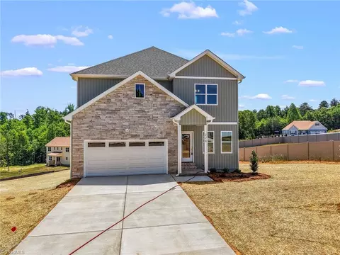 224 Timber Hill Ct, Rural Hall, NC 27045