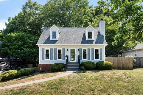 1740 Harper Spring Dr, Clemmons, NC 27012