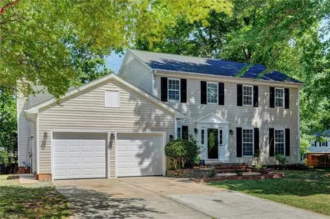 2817 Pickering Rd, Greensboro, NC 27407