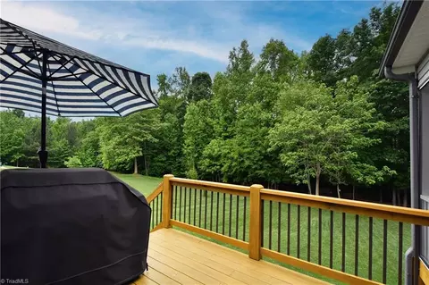 Exterior - 6844 Orchard Path Dr, Clemmons, NC 27012 photo 5 of 11