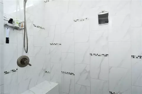 Bath - 6844 Orchard Path Dr, Clemmons, NC 27012 photo 2 of 5