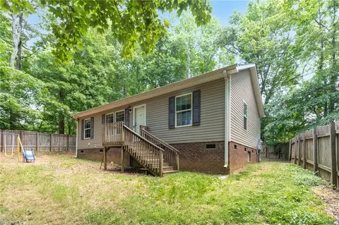 404 Sharon Ave, Asheboro, NC 27203