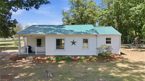 119 Donvic Dr, High Point, NC 27262