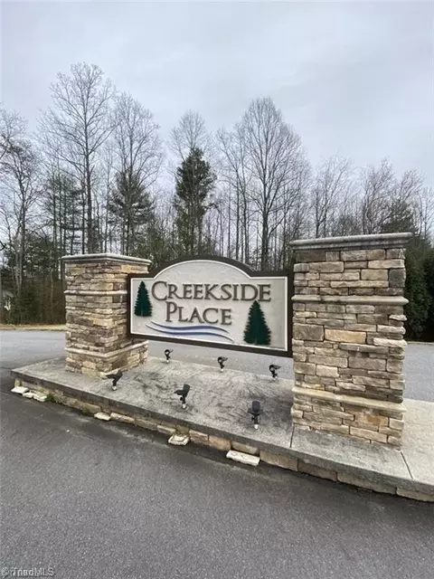 00 Burberry Ln, Purlear, NC 28665