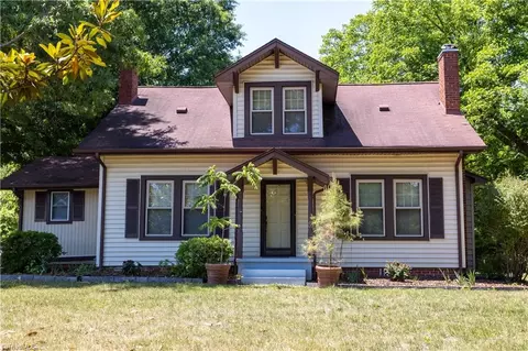 7384 Walnut Cove Rd, Walnut Cove, NC 27052