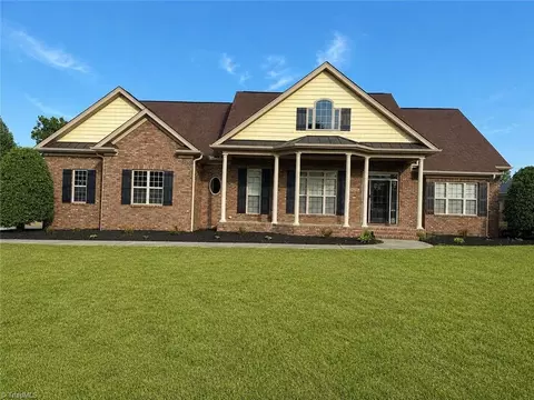 4656 Kellys Trl, Winston Salem, NC 27101