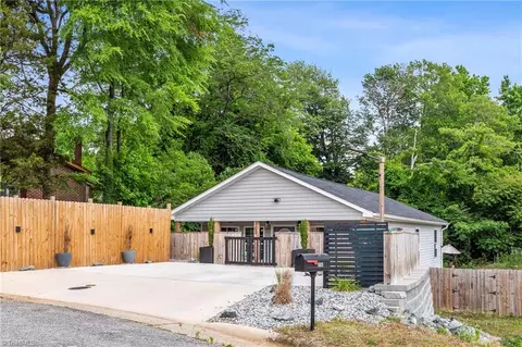 505 Kent Ct, High Point, NC 27260