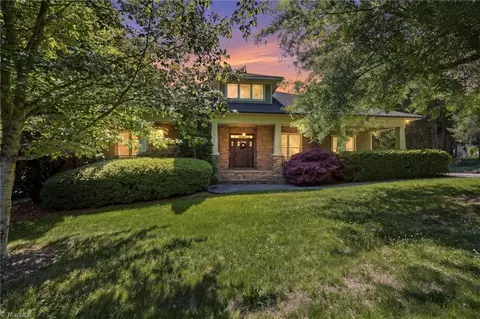 2105 Stone Ridge Pl, Winston Salem, NC 27107