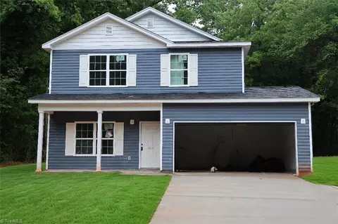 513 Penry Rd, Greensboro, NC 27405