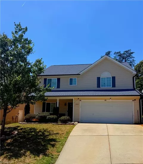 5715 Fisherman Dr, Browns Summit, NC 27214