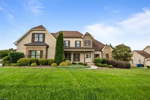 5954 Bostonian Dr, Greensboro, NC 27455