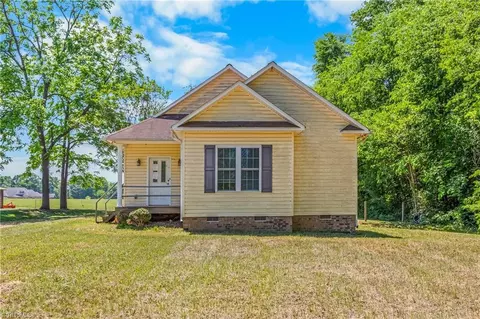 521 Pudding Ridge Rd, Mocksville, NC 27028