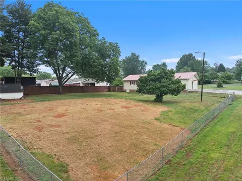 Exterior - 6754 Rosewood Dr, Trinity, NC 27370 photo 8 of 11