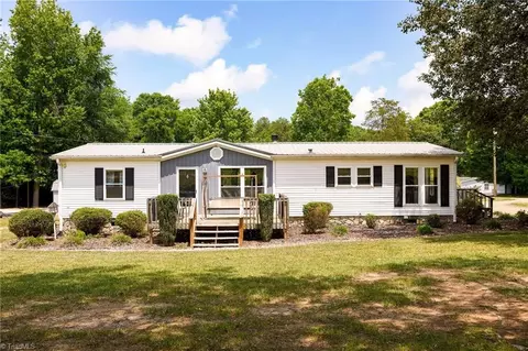 119 Archie Ln, Lexington, NC 27295