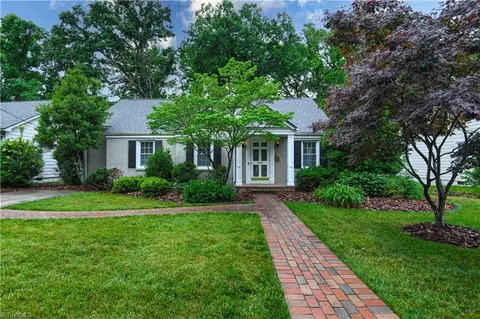 1001 Pamlico Dr, Greensboro, NC 27408