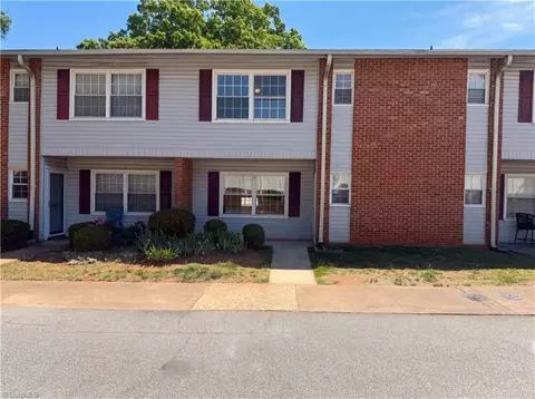 466 Muirs Chapel Rd, Greensboro, NC 27410