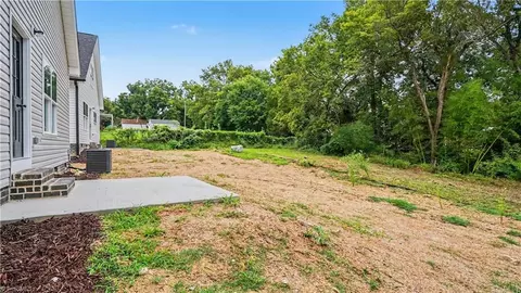 Exterior - 217 Lansdowne St, High Point, NC 27262 photo 7 of 7