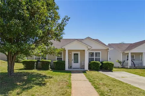 315 Maynard South Dr, Winston Salem, NC 27107