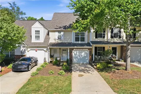 822 Creek Crossing Trl, Whitsett, NC 27377