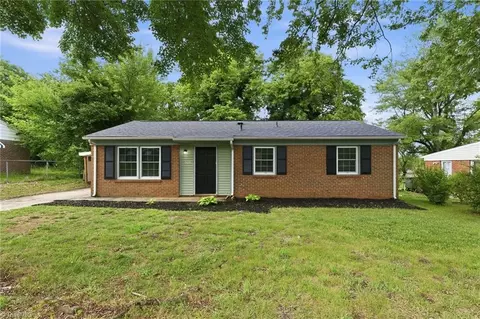 908 Ashe St, Greensboro, NC 27406