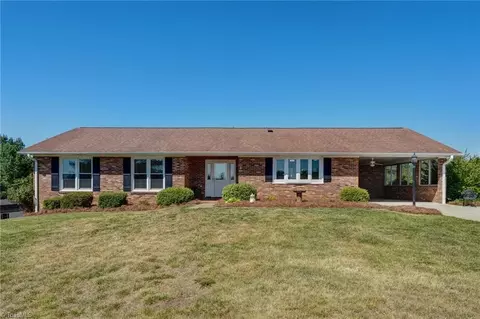 292 Chandler Mill Rd, Pelham, NC 27311
