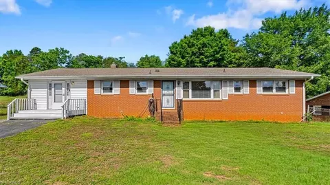 310 Stewart Rd, Winston Salem, NC 27107