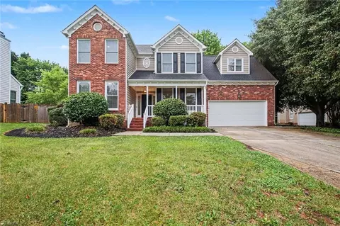 461 Kingsmill Dr, Advance, NC 27006