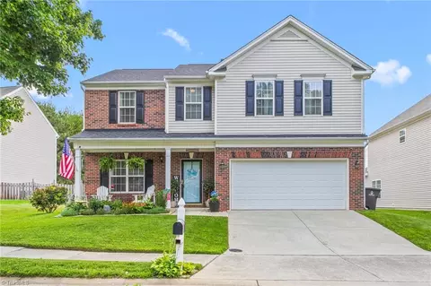 4164 Shadetree Dr, Winston Salem, NC 27107