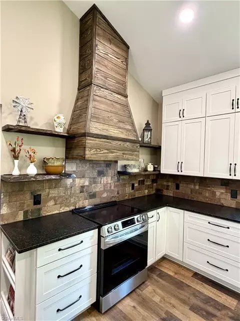 Kitchen - 128 Arrowood Ln, Harmony, NC 28634 photo 2 of 9