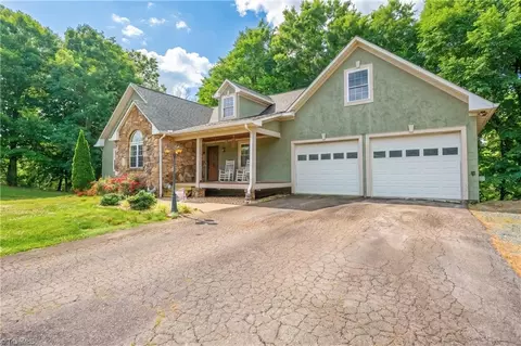 2135 Buck Shoals Rd, Hamptonville, NC 27020
