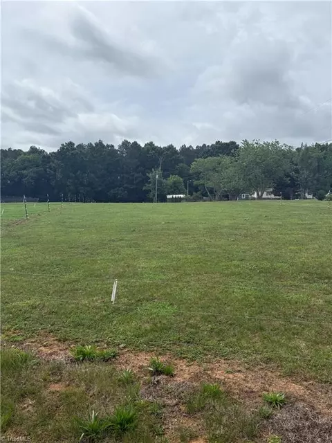 lot Apt 2 L Lawrence Trl, Graham, NC 27253