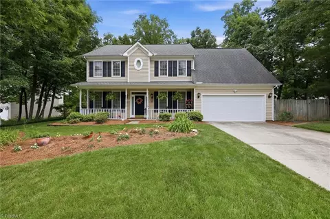 4200 Brentonshire Ln, High Point, NC 27265